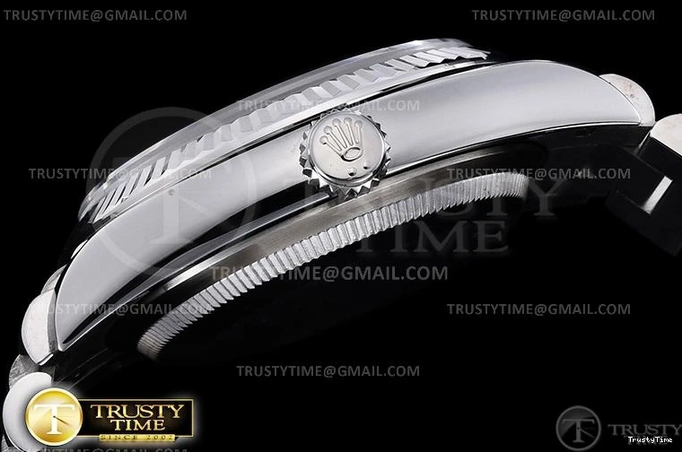 0124 ModernLook RDD0224B – DayDate 36mm 747